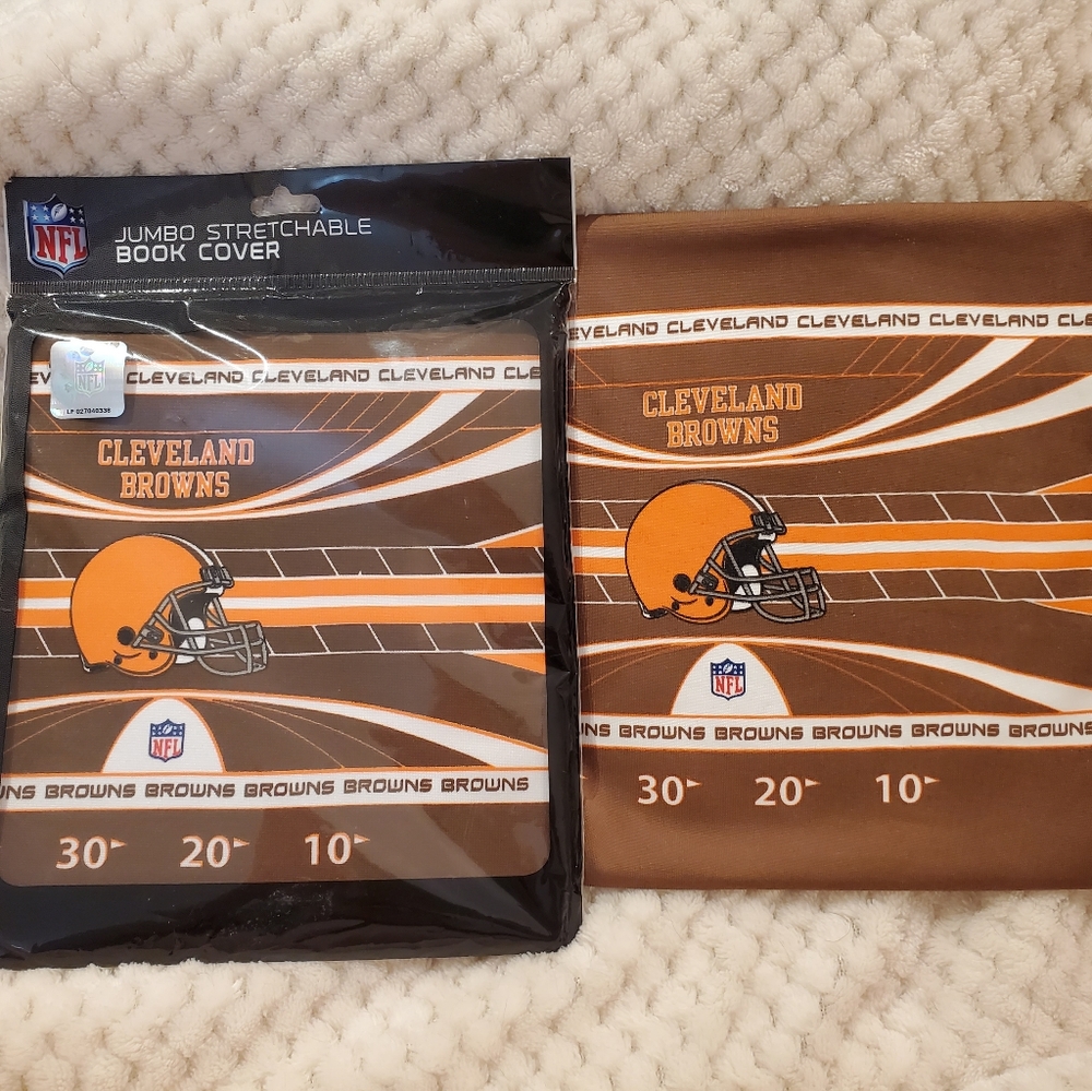 NEW Cleveland Browns Jumbo Stretchable Book Covers